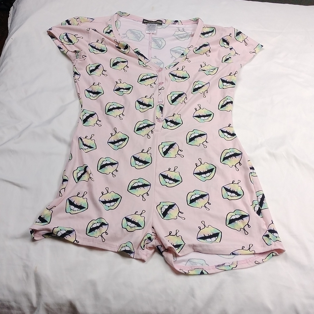Not a morning person brand women's medium sized bodysuit